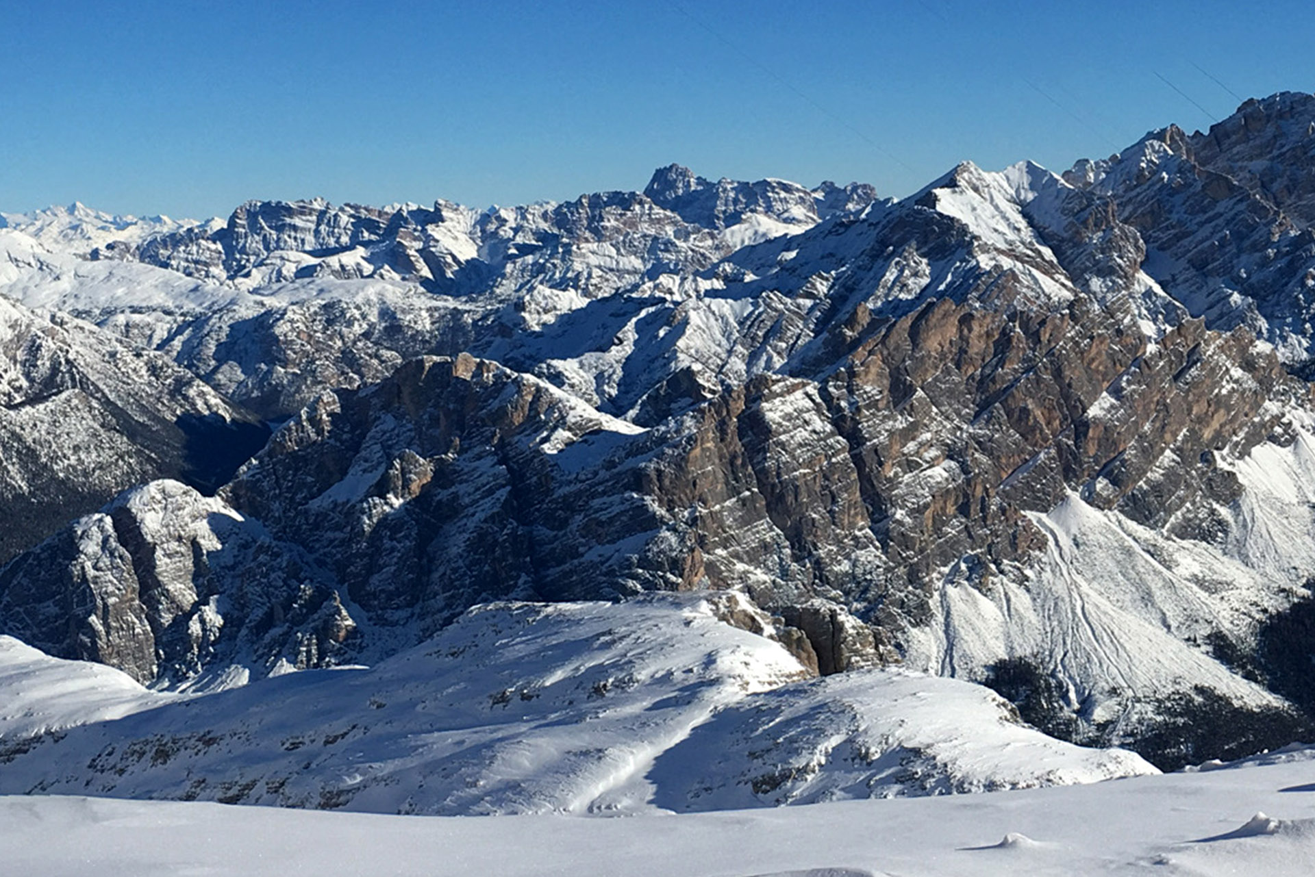 Quanto costa sciare a Cortina d’Ampezzo? Guida completa per organizzare la tua vacanza sulla neve
