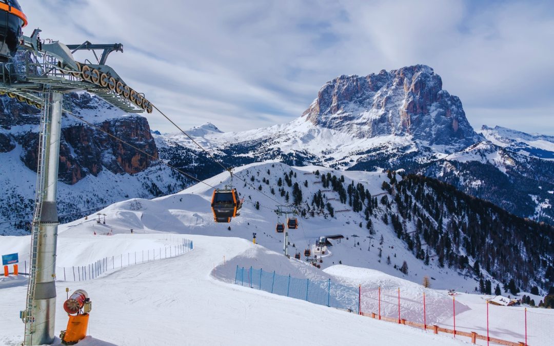 Val di Fassa & Carezza: guida alle skiaree, tra Sellaronda, cultura ladina e sapori di baita